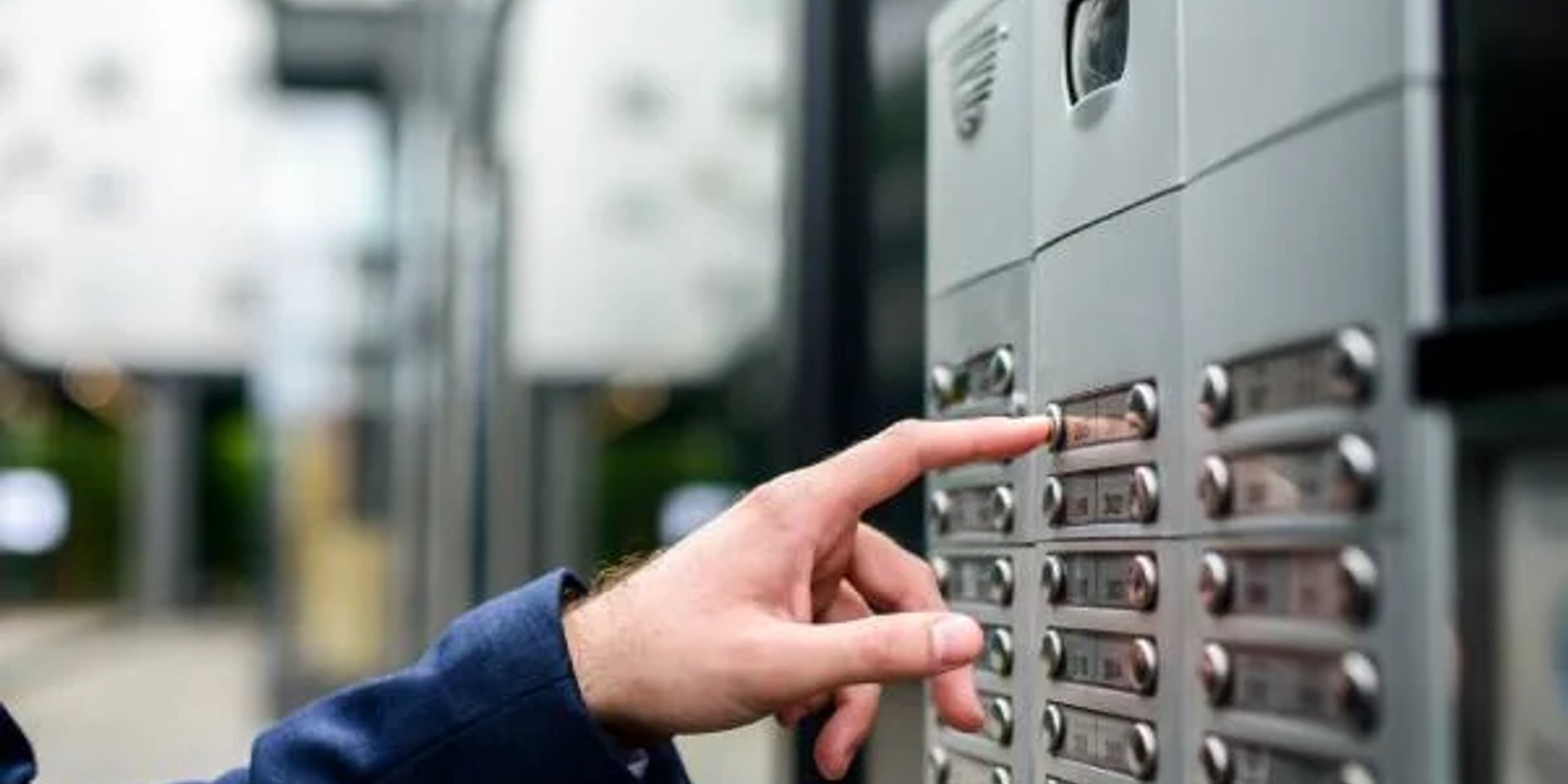 Dépannage d'interphone et portail automatique à Aix